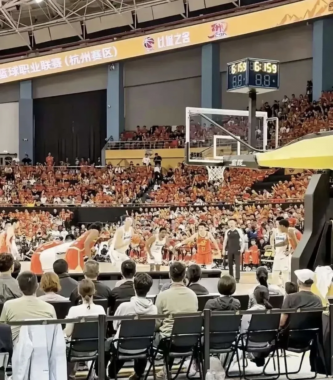 九游手游下载-里程碑夜浙江队扳平良机，CBA季后赛关键时刻刷纪录，震撼外界，赛季目标并未改变的简单介绍