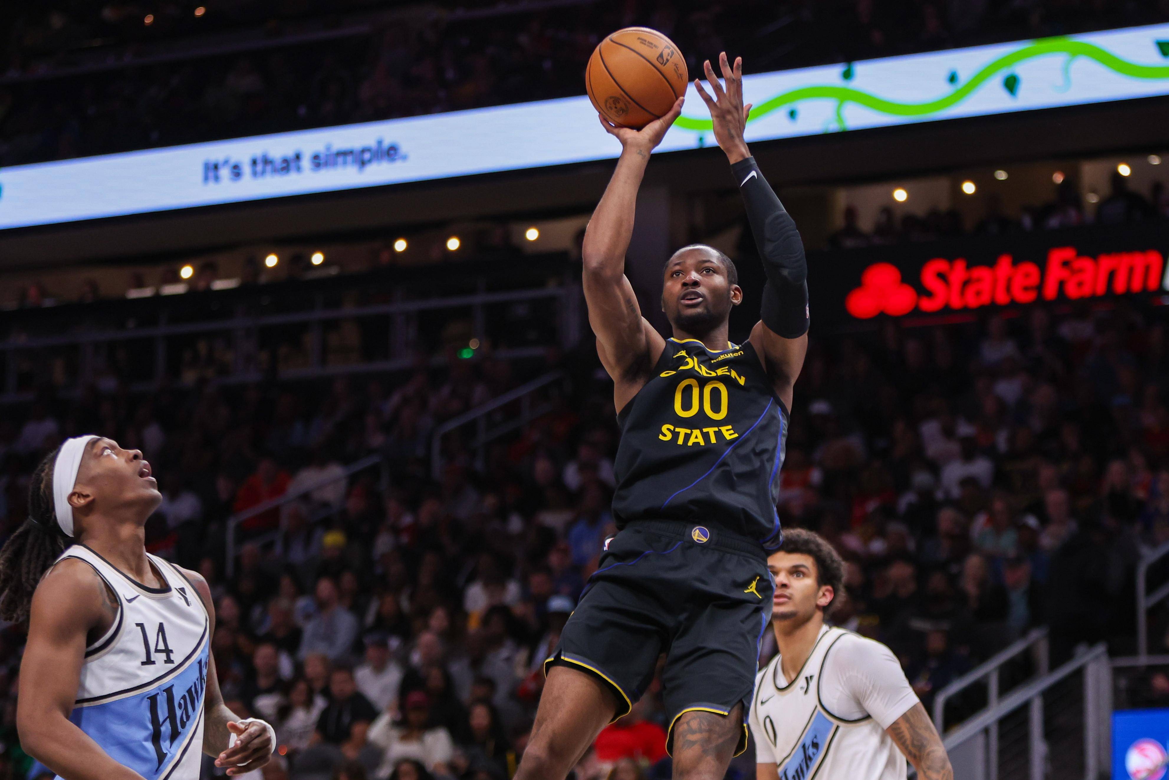 九游礼包-关于纽约尼克斯训练开放日，窗口期刷新队史纪录引欢呼，NBA季后赛在即，数据趋势出现新变化的信息