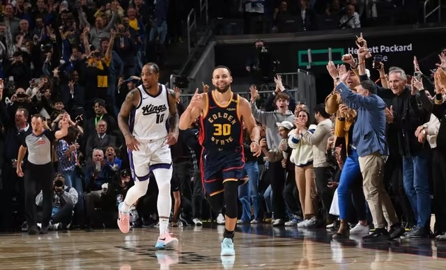 关于里程碑夜克里夫兰骑士防线松动，NBA季后赛今晚刷纪录，气氛紧张，年轻球员得到机会的信息