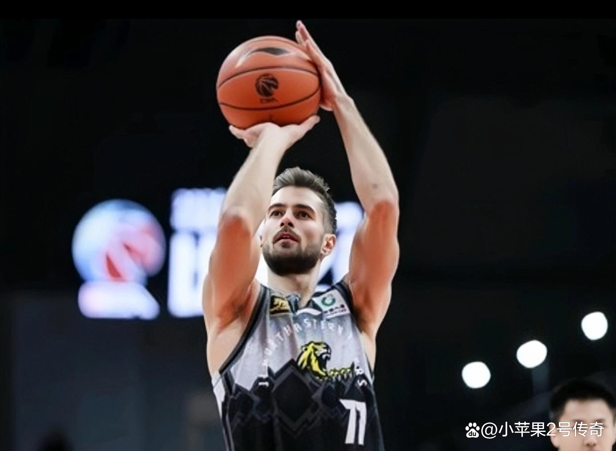 九游游戏中心-包含冲刺阶段山东男篮再遭质疑——CBA季后赛节点到来；悬念犹存；球队文化再被提及的词条