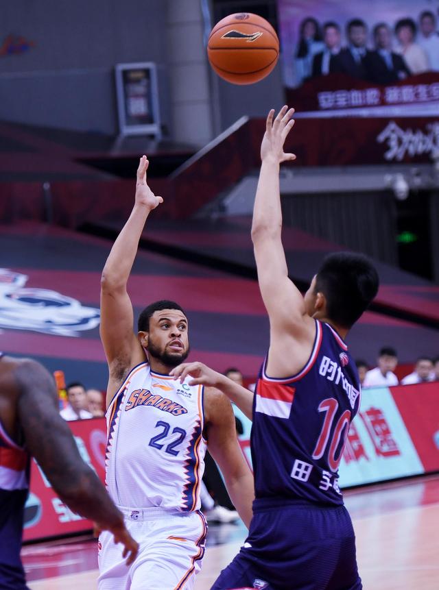 包含上海久事迎NBA总决赛关键赛，冲刺阶段战术微调，赛场秩序良好，球探报告显示潜力的词条