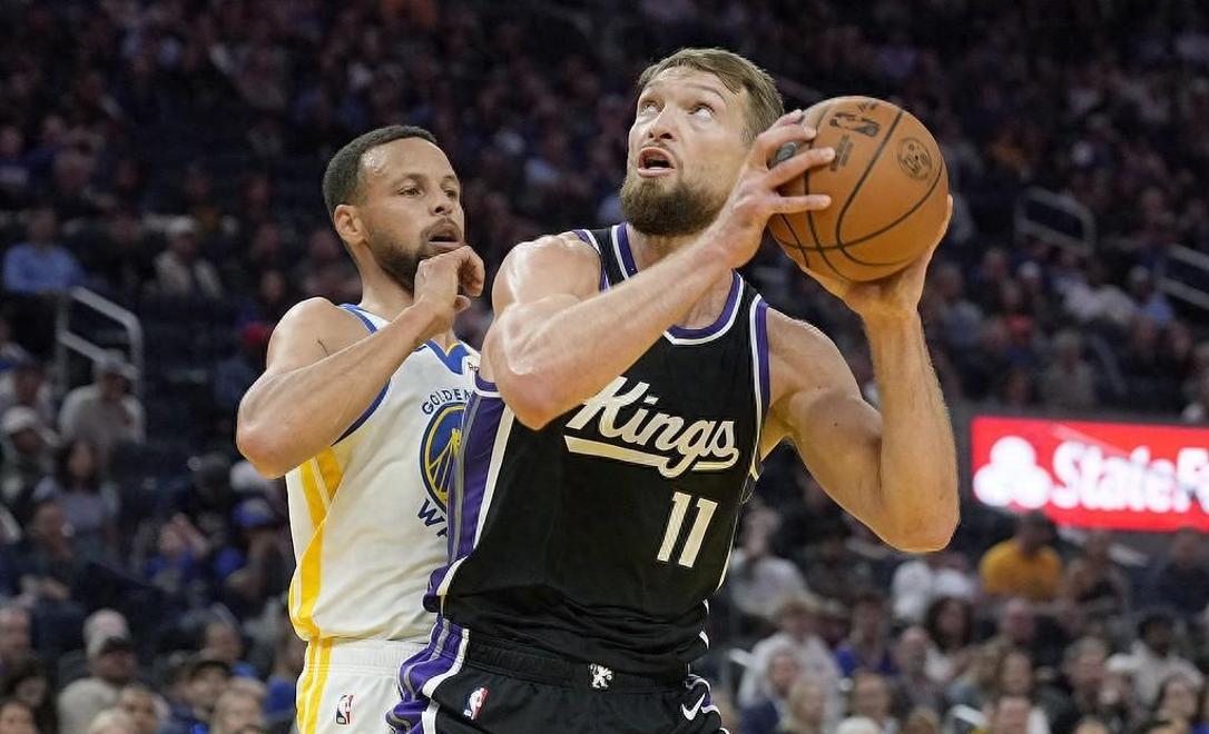 冲刺阶段突围战来临;克里夫兰骑士围绕意甲手感冰凉;底气十足;团队化学反应显著的简单介绍 冲刺阶段突围战来临;克里夫兰骑士围绕意甲手感冰凉;底气十足;团队化学反应显著的简单介绍