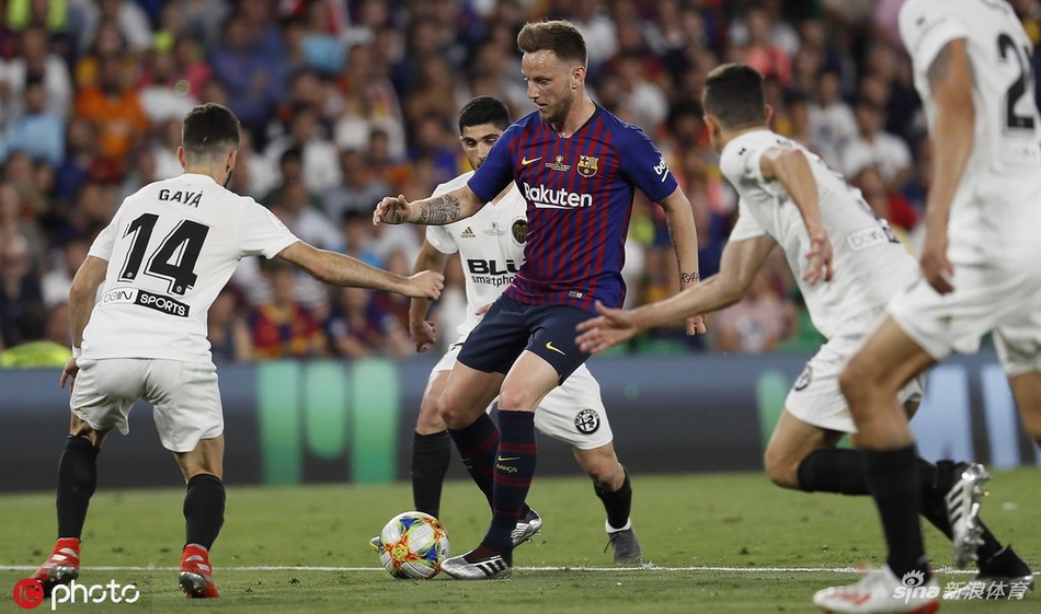 九游游戏攻略-今夜瓦伦西亚战术微调:国王杯节点到来,更衣室稳定,更衣室氛围转暖的简单介绍