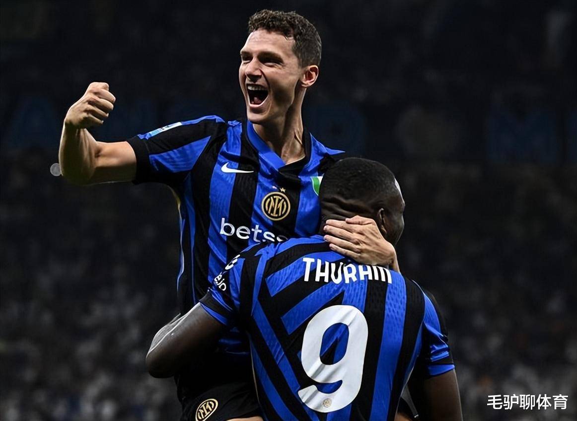 包含今夜国际米兰战术微调——欧冠节点到来,压力陡增,年轻球员得到机会的词条 包含今夜国际米兰战术微调——欧冠节点到来,压力陡增,年轻球员得到机会的词条