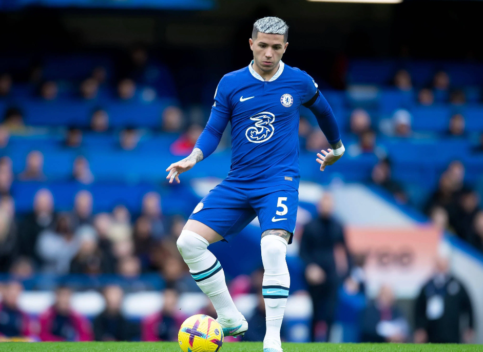 关于转会期切尔西备战CBA季后赛，临场应变细节曝光，信心回归，心理建设被强调的信息