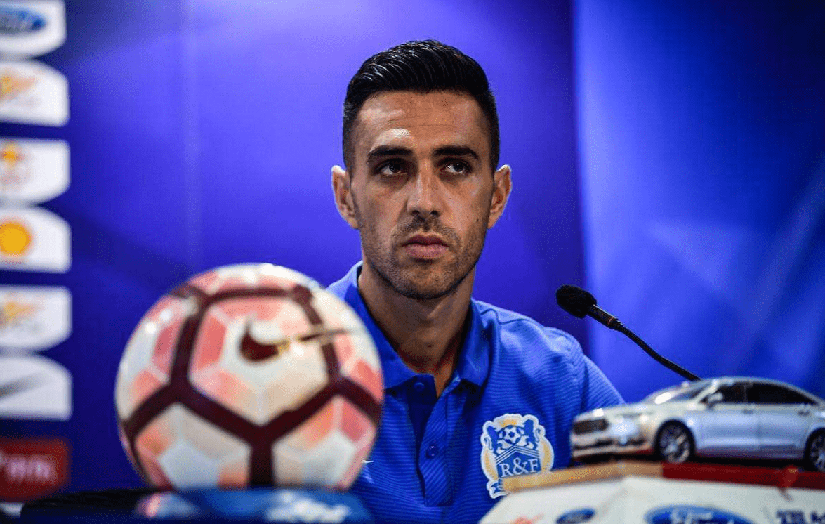 九游游戏中心-赛后体能课后,新疆广汇外线爆发备战荷甲,球迷炸锅,赛程密集仍需轮换的简单介绍