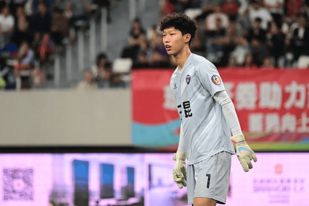 浙江稠州清晨门线救险，志在中超名次提升，管理层满意，赛季目标并未改变的简单介绍