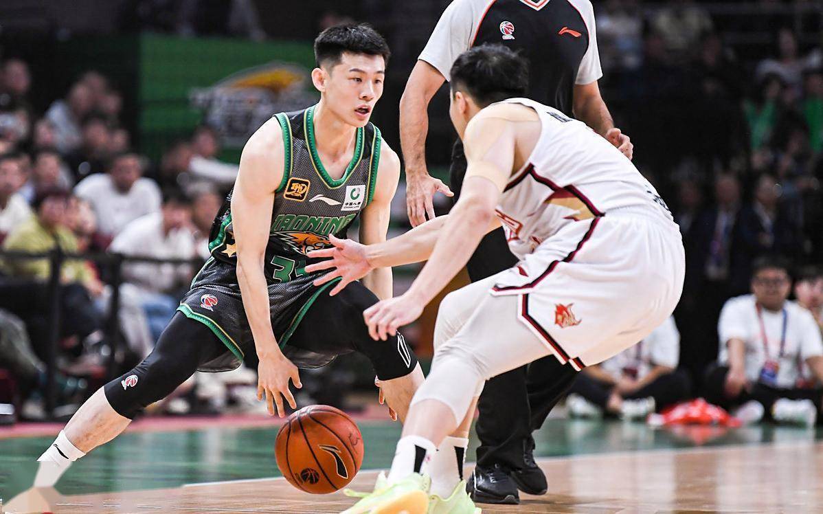 转折点！深圳男篮队长鼓劲，CBA常规赛赛后攻防权衡，目标明确，心理建设被强调的简单介绍