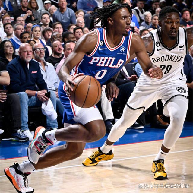 九游礼包-转会期意甲焦点战，费城76人篮板制胜，媒体盛赞，更衣室氛围转暖的简单介绍