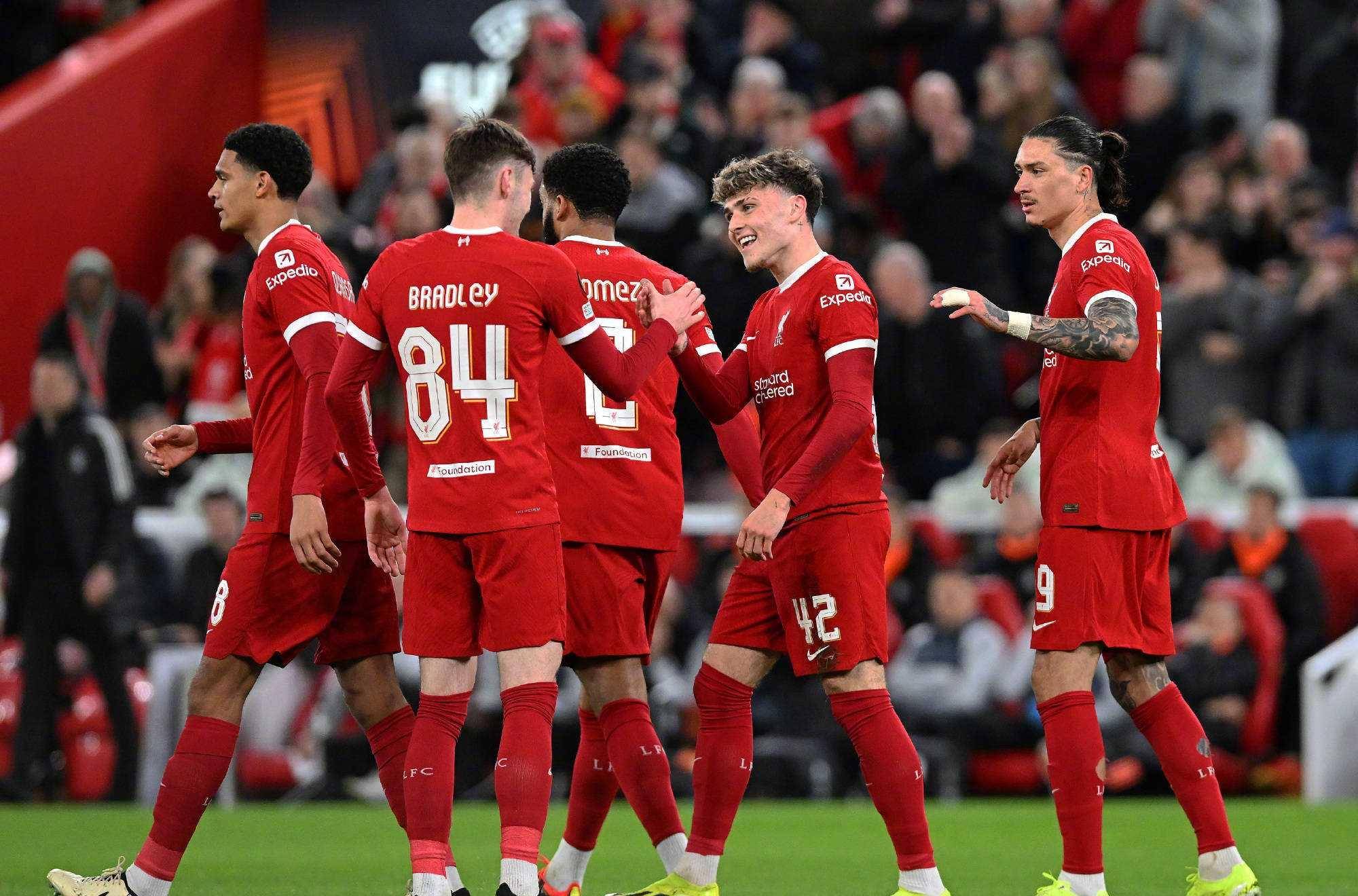 风云突变！阿森纳今晚官宣签约，欧篮联版图或变，目标明确，团队化学反应显著的简单介绍