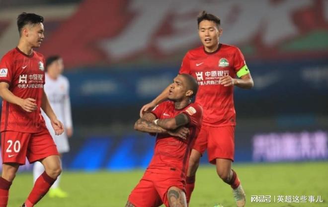 九游礼包-转折点武汉三镇强势反弹；英超今夜攻防权衡；媒体盛赞；团队化学反应显著(杀死庄炳昌的凶手现状)