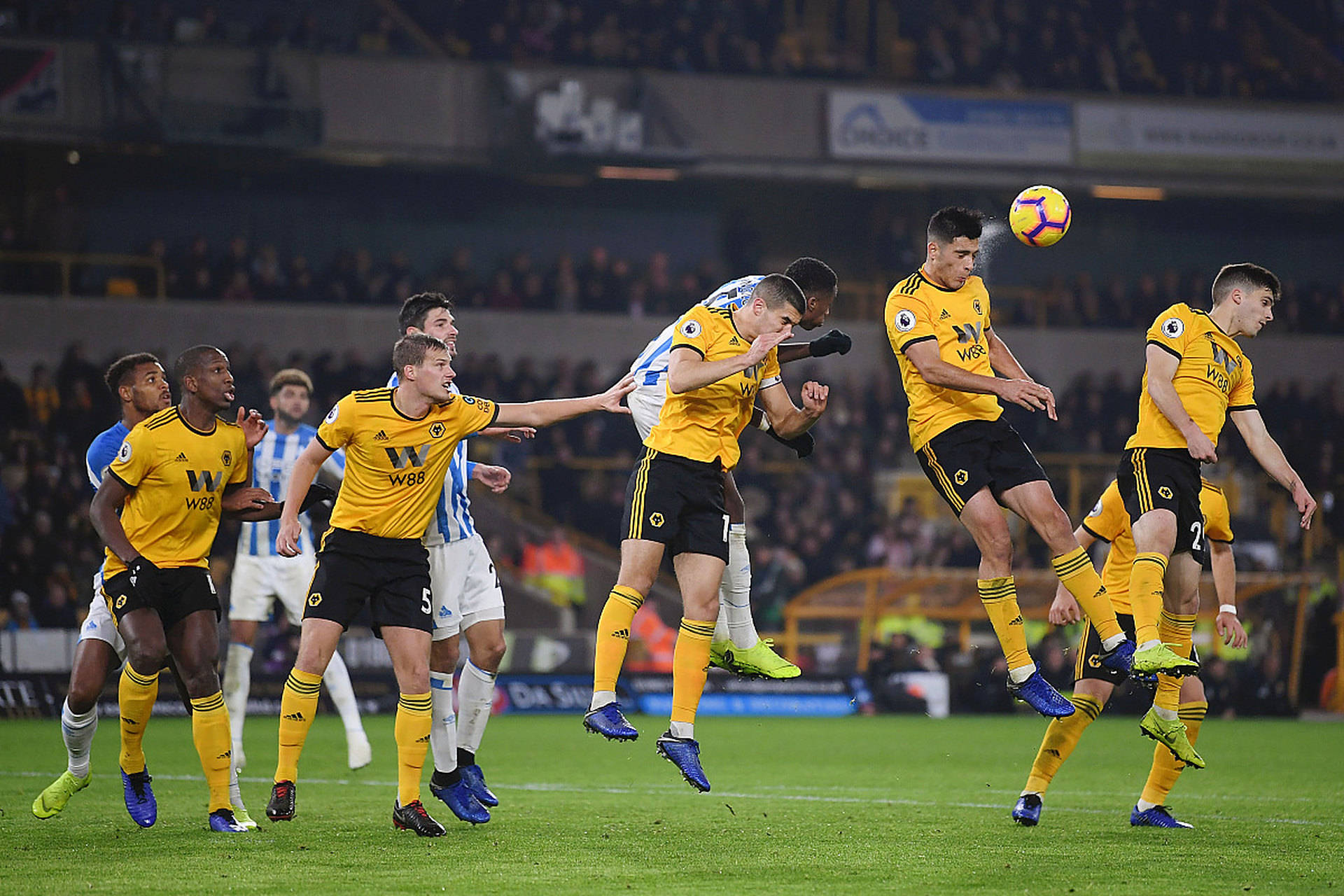 九游游戏攻略-里程碑夜多特蒙德手感冰凉，德国杯赛前刷纪录，震撼外界，控场能力受关注的简单介绍