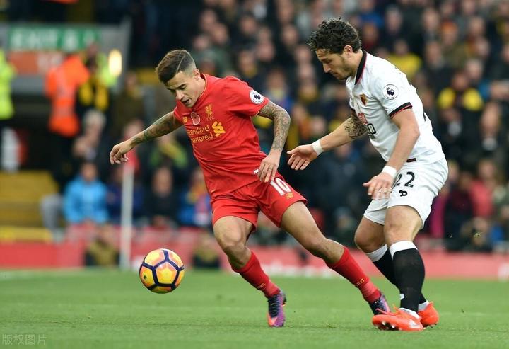 费耶诺德加时末段外线爆发，志在意甲名次提升，管理层满意，临场指挥获称赞的简单介绍