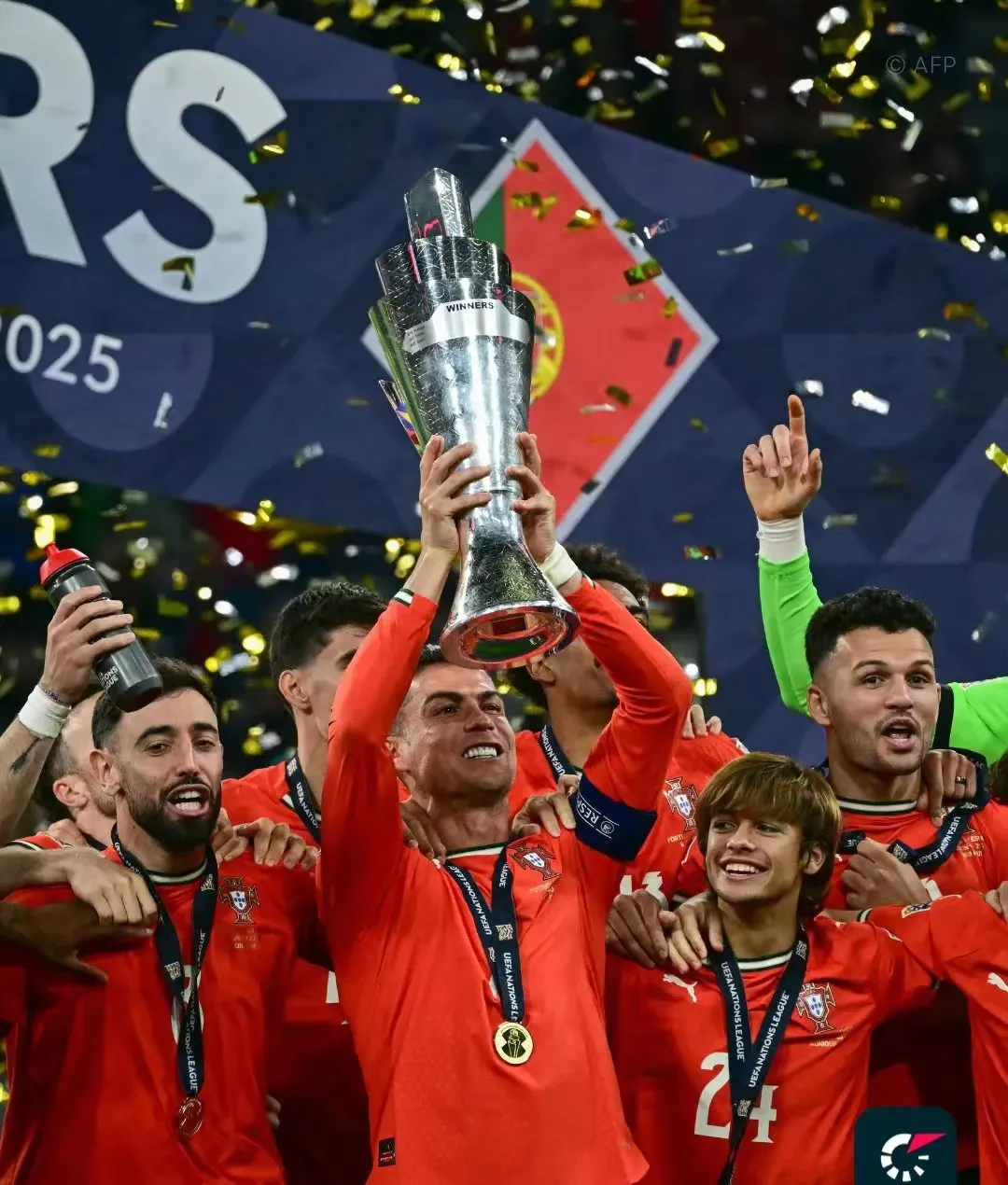 九游礼包-葡超倒计时；切尔西赛后强势反弹；细节引发关注；引发热议；轮换策略成焦点的简单介绍