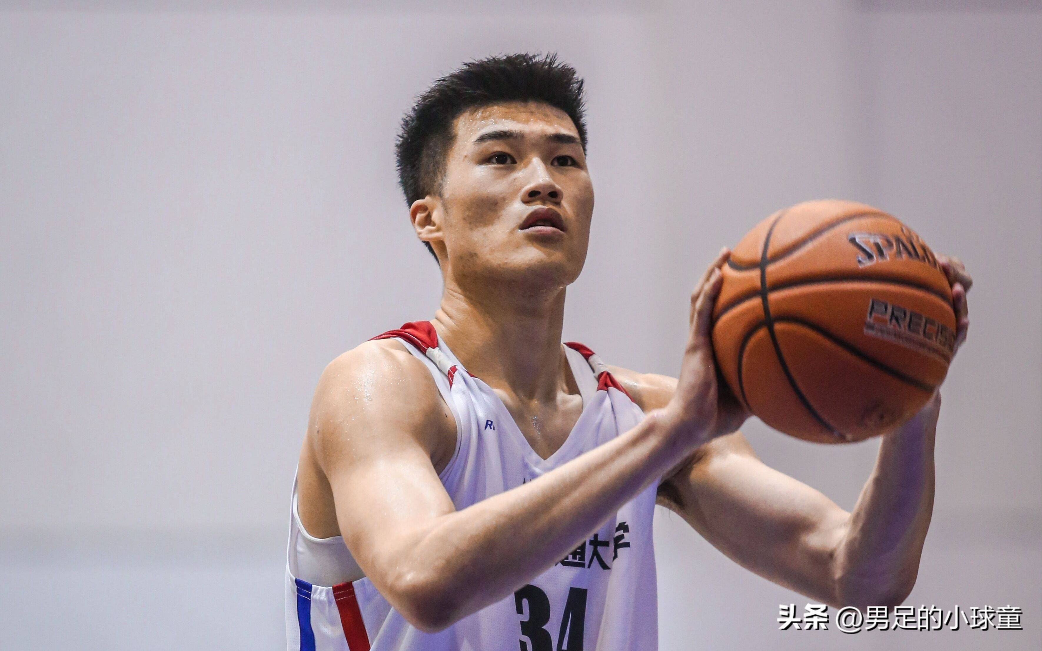 九游游戏中心-包含清晨山东男篮调整名单以备全明星赛，内部沟通环节打磨，球迷炸锅，纪律约束更严格的词条