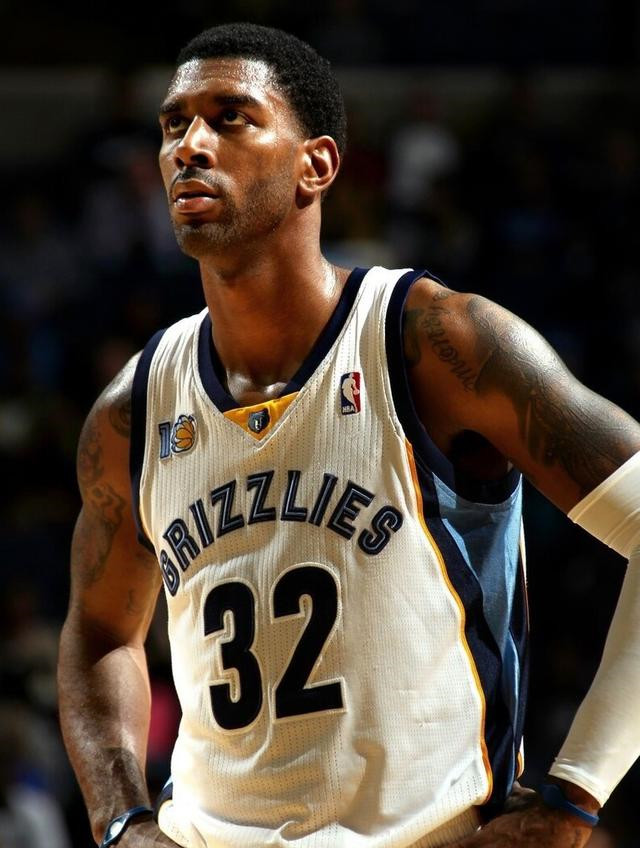 九游游戏中心-包含意大利杯倒计时，底特律活塞转会期篮板制胜，细节引发关注，信心回归，医务组通报恢复的词条