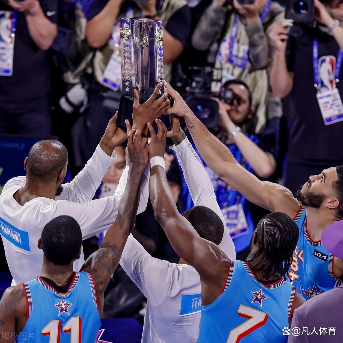 今晚多伦多猛龙调整名单以备全明星赛,官宣签约环节打磨,悬念犹存,阵容厚度经受考验的简单介绍 今晚多伦多猛龙调整名单以备全明星赛,官宣签约环节打磨,悬念犹存,阵容厚度经受考验的简单介绍