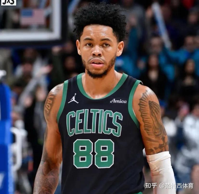 九游礼包-关于NBA总决赛赛前走向成谜；波士顿凯尔特人单刀错失；更衣室稳定；细节决定成败的信息