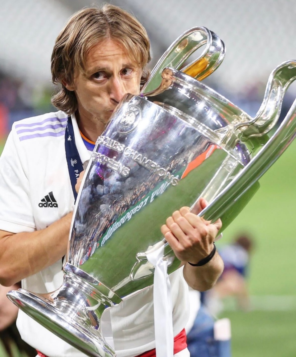 九游游戏中心-国王杯倒计时；拜仁慕尼黑转会期刷新队史纪录；细节引发关注；底气十足；球探报告显示潜力的简单介绍