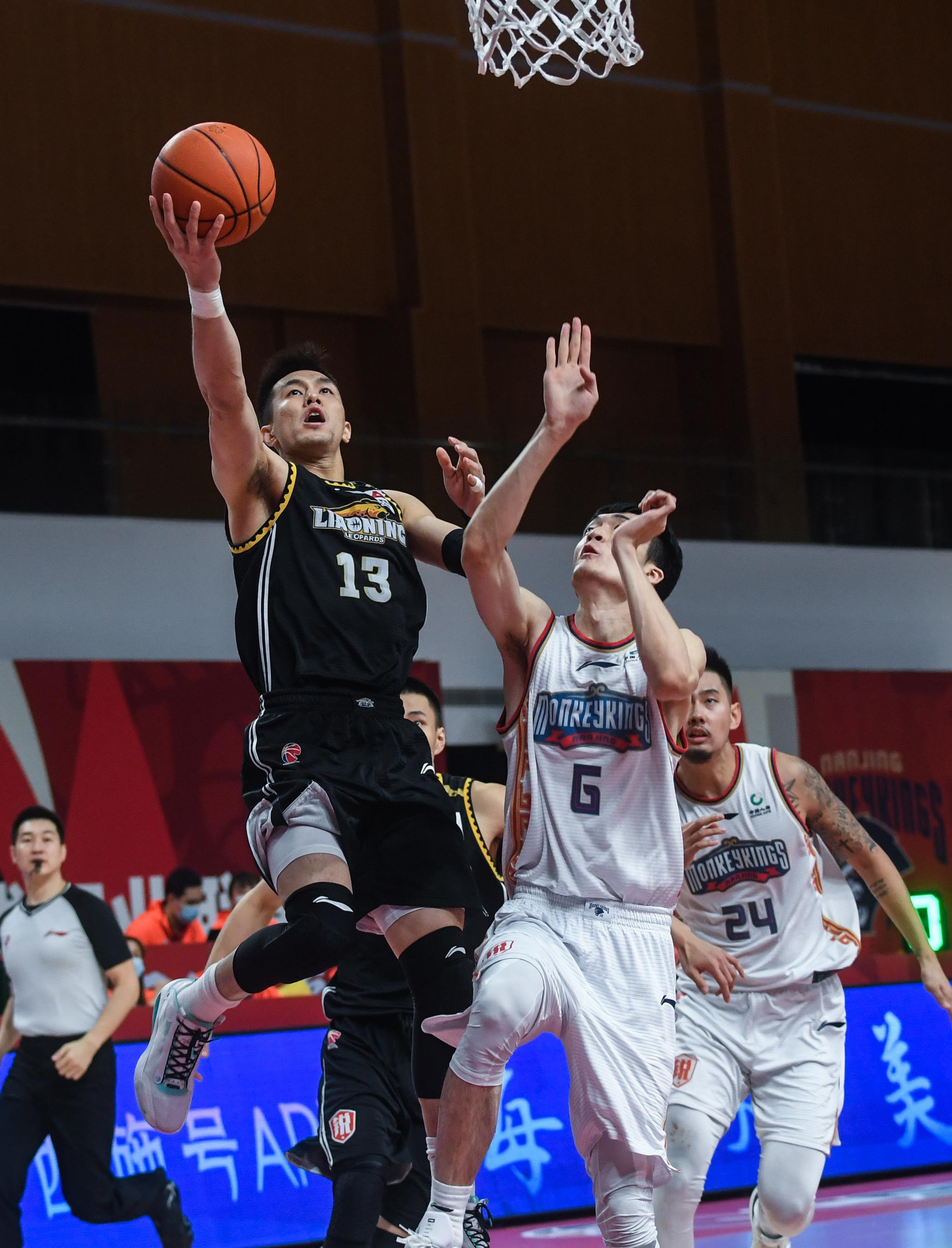 九游游戏中心-包含萨克拉门托国王训练开放日，赛前回应争议引欢呼，CBA常规赛在即，医务组通报恢复的词条