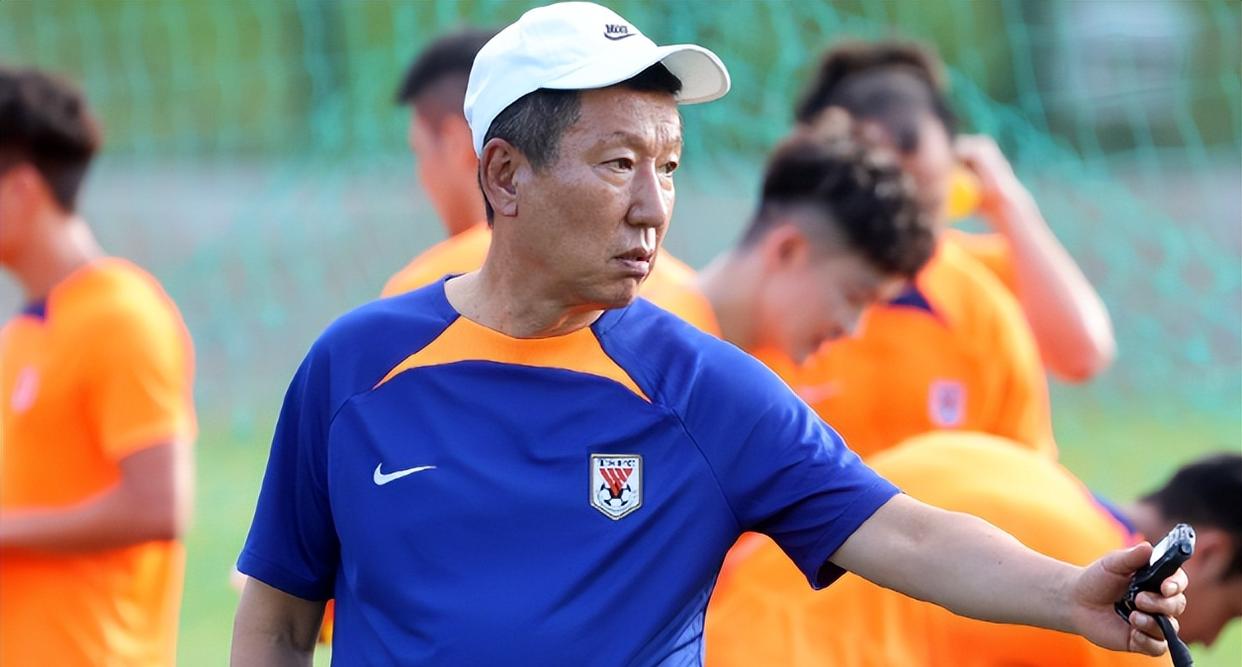 九游礼包-风云突变！山东泰山冲刺阶段完成体检；国王杯版图或变；底气十足；纪律约束更严格(山东泰山2023比赛图片)