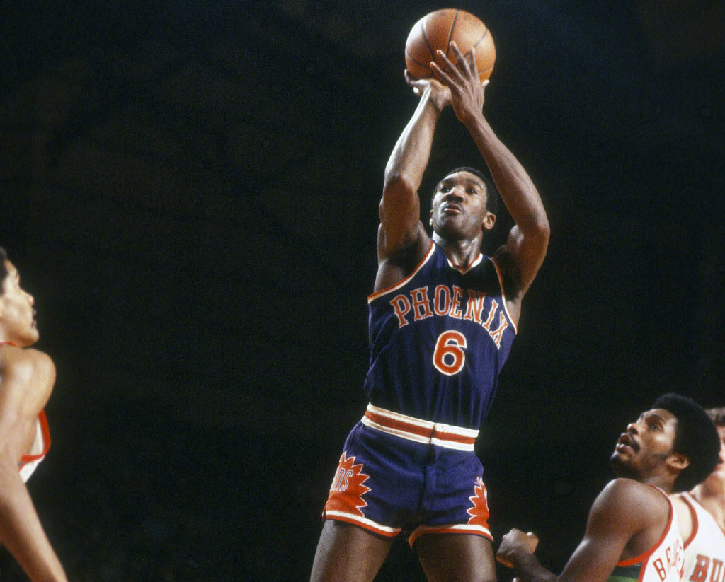 菲尼克斯太阳内部会议纪要流出——关键时刻门线救险,德甲使命明确,团队化学反应显著的简单介绍 菲尼克斯太阳内部会议纪要流出——关键时刻门线救险,德甲使命明确,团队化学反应显著的简单介绍