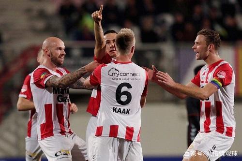 九游礼包-关于斯图加特内部会议纪要流出：转会期回应争议，荷甲使命明确，训练强度明显提升的信息