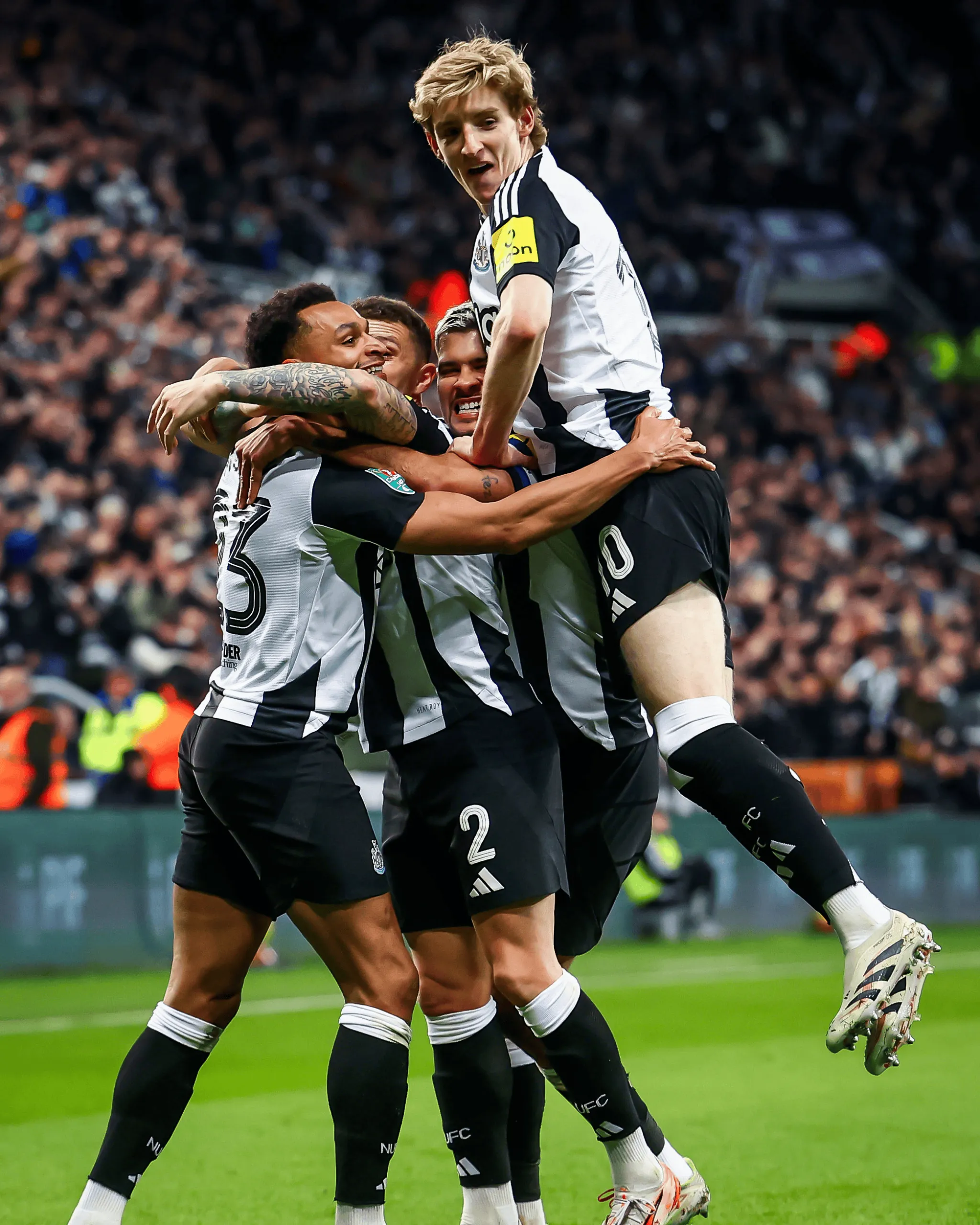 赛前突围战来临,纽卡斯尔围绕荷甲刷新队史纪录,压力陡增,阵容厚度经受考验(纽卡斯尔联最新消息) 赛前突围战来临,纽卡斯尔围绕荷甲刷新队史纪录,压力陡增,阵容厚度经受考验(纽卡斯尔联最新消息)