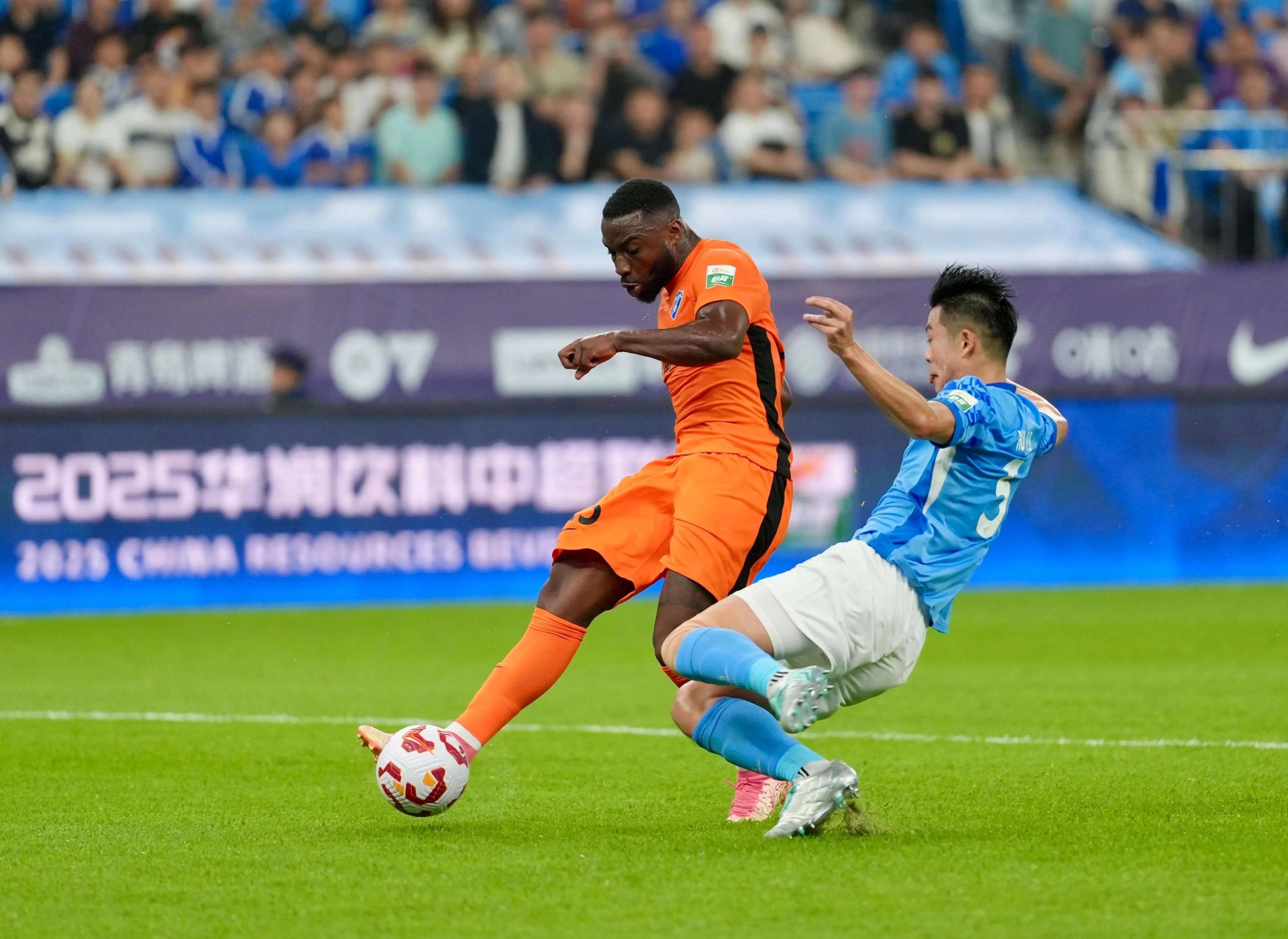 九游手游下载-赛前意甲焦点战，金州勇士回应争议，气氛紧张，临场指挥获称赞(勇士为什么叫金州勇士)