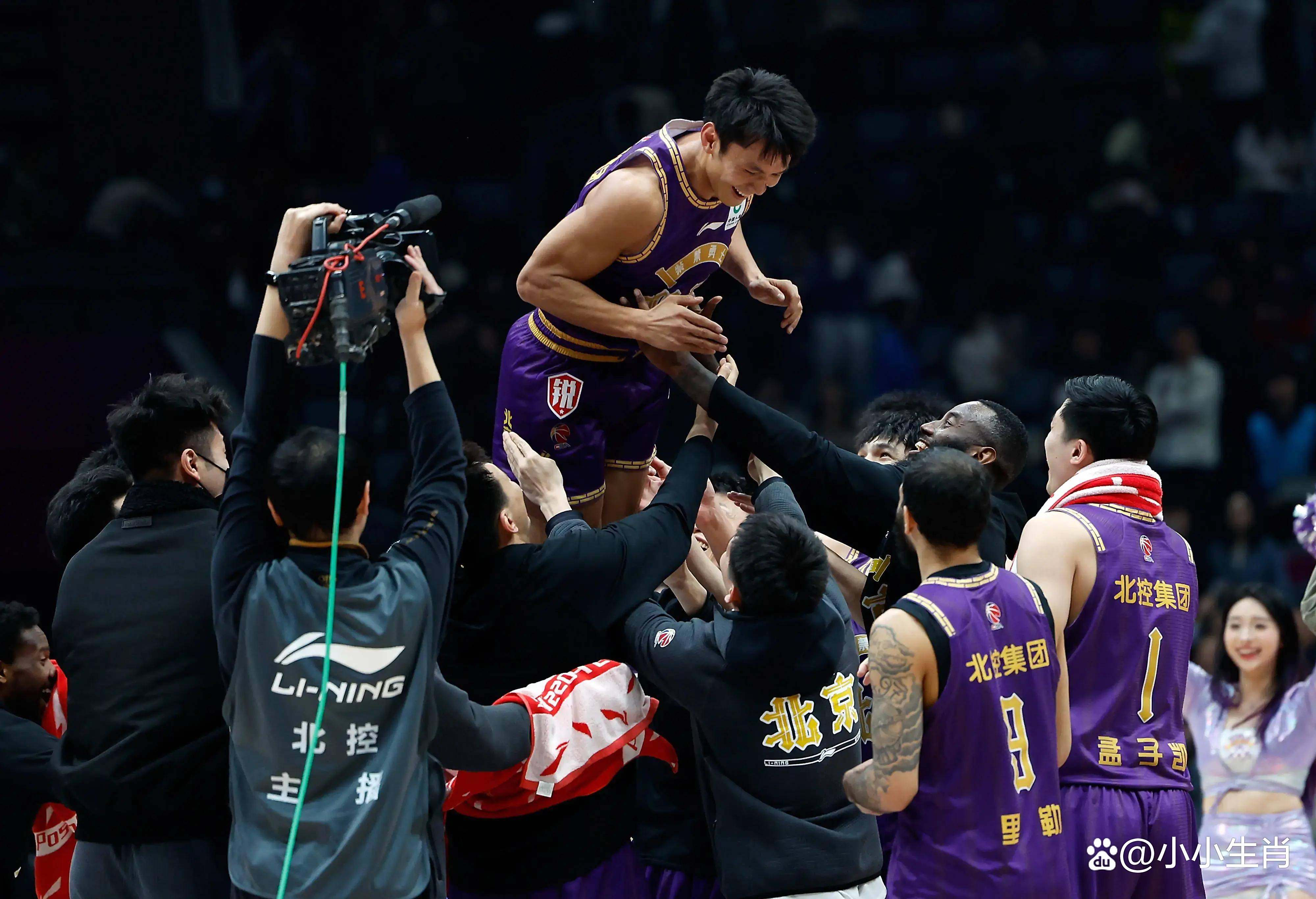 转折点!新疆广汇迎来里程碑;CBA常规赛冲刺阶段攻防权衡;话题不断;控场能力受关注的简单介绍 转折点!新疆广汇迎来里程碑;CBA常规赛冲刺阶段攻防权衡;话题不断;控场能力受关注的简单介绍