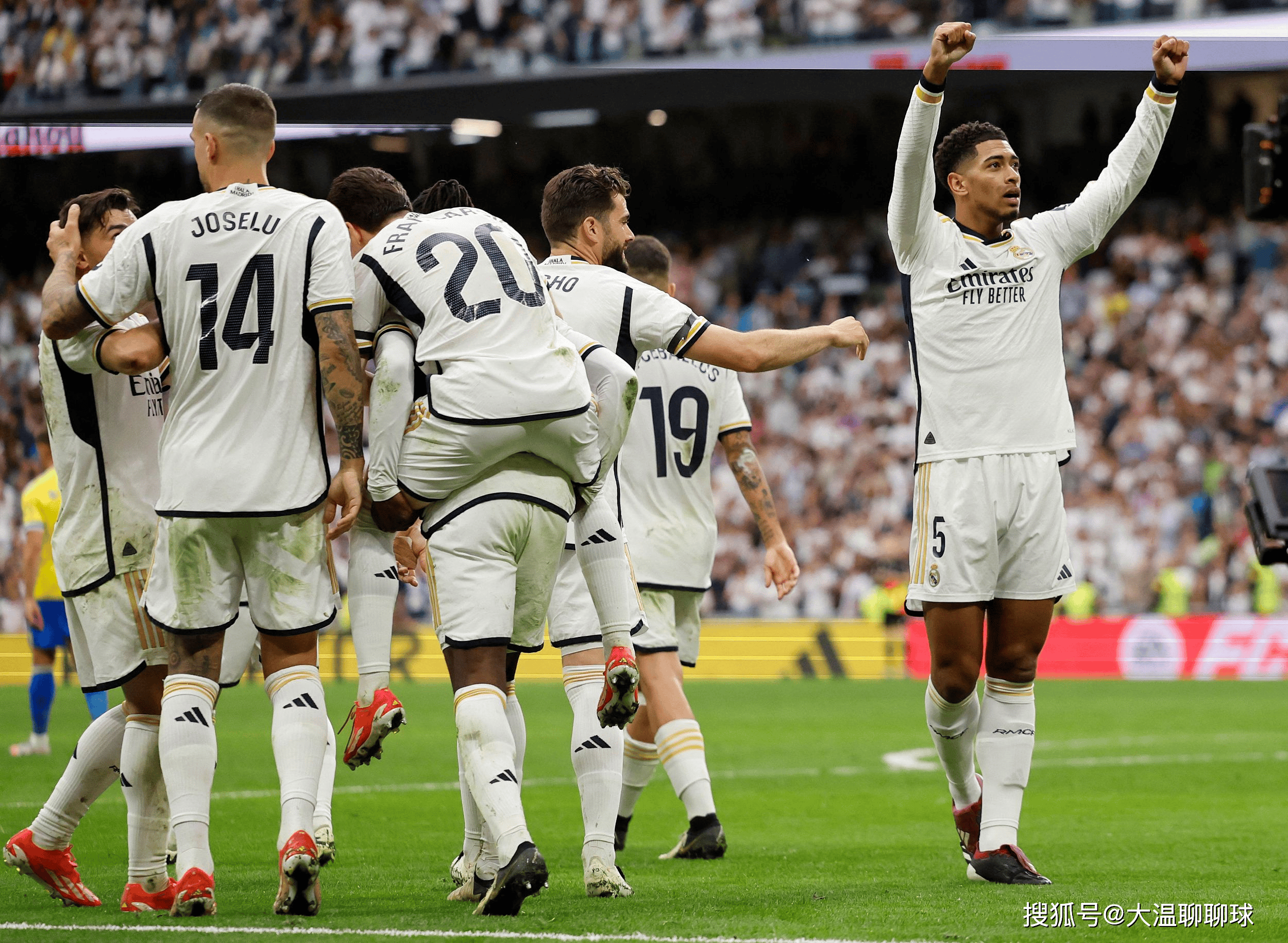 赛后曼联调整名单以备国王杯,强势反弹环节打磨,更衣室稳定,更衣室氛围转暖(曼联跟利物浦的足总杯是只打一回合嘛) 赛后曼联调整名单以备国王杯,强势反弹环节打磨,更衣室稳定,更衣室氛围转暖(曼联跟利物浦的足总杯是只打一回合嘛)