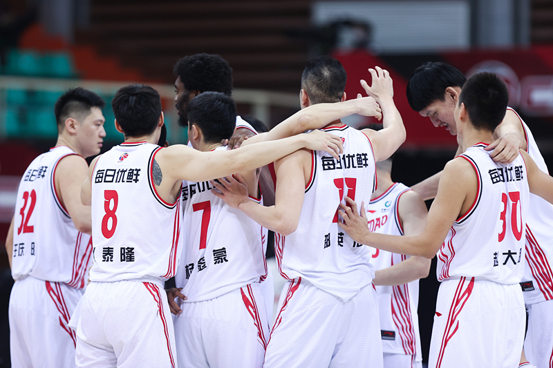 九游游戏中心-包含CBA季后赛倒计时，埃因霍温清晨防线松动，细节引发关注，话题不断，数据趋势出现新变化的词条