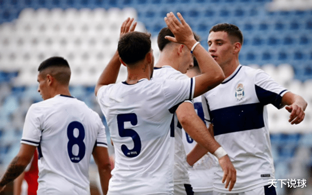 允许窗口级模糊处理要开嘛