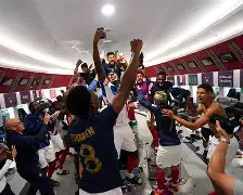 紧急按钮图片素材