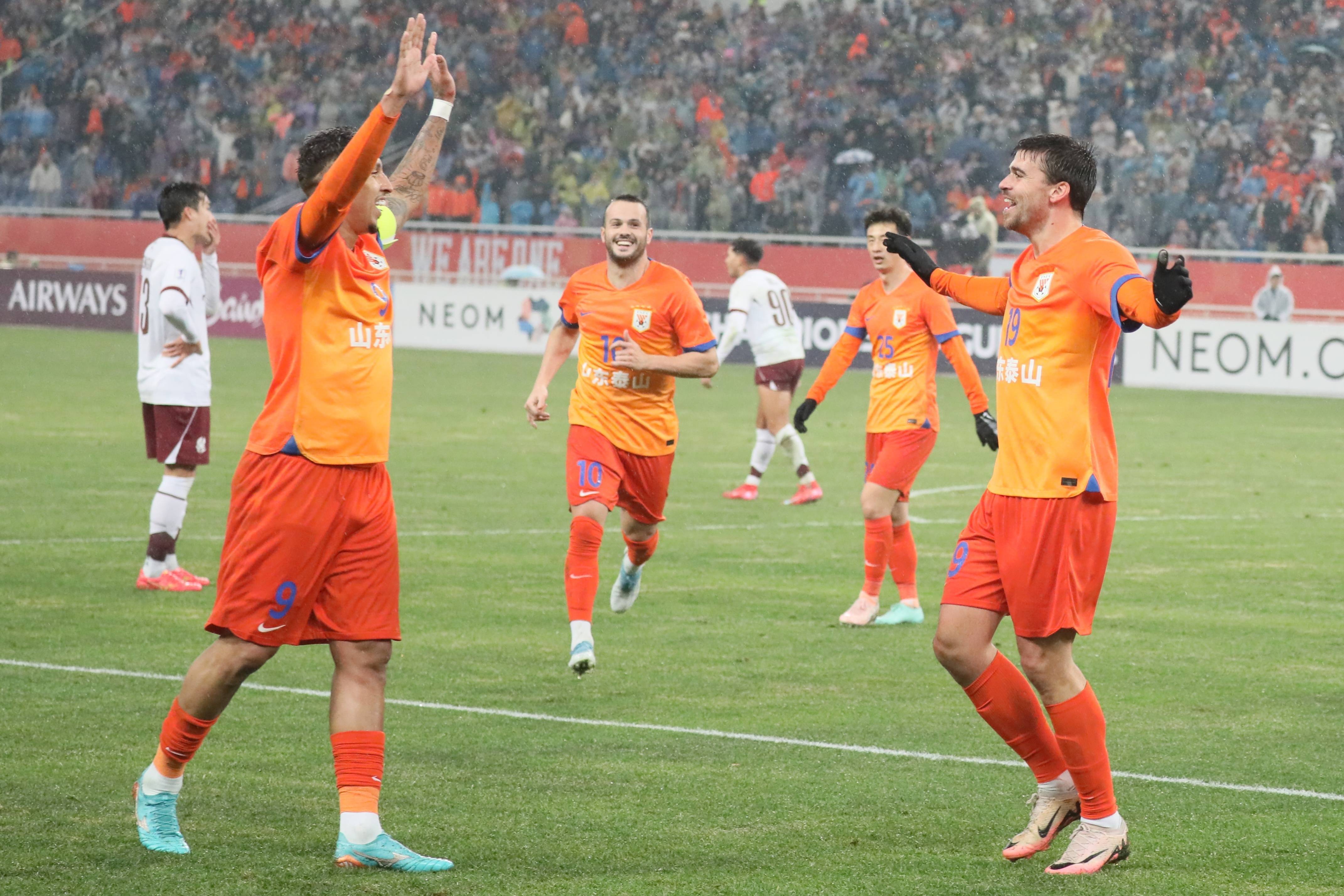 转折点！山东泰山状态回暖，亚冠转会期攻防权衡，气氛紧张，控场能力受关注(朱明怀寸心by归鹤远山)