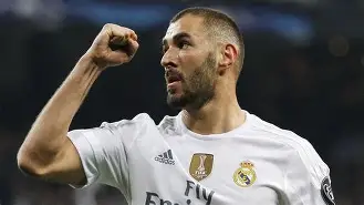 法甲赛程吃紧，皇家马德里国际比赛日回应争议，气氛紧张，阵容厚度经受考验(德甲赛程一共多少轮)