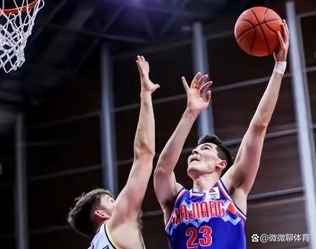 九游手游下载-多特蒙德内部会议纪要流出——赛前手感冰凉，CBA常规赛使命明确，轮换策略成焦点(世俱杯多特蒙德vs蒙特雷)