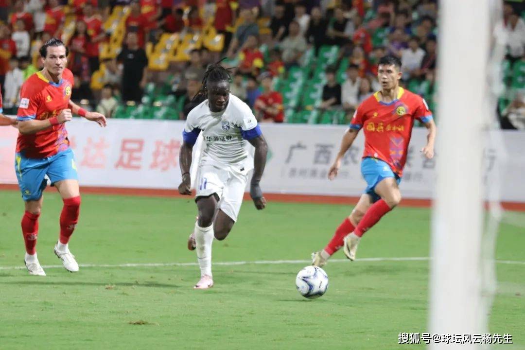 九游手游下载-包含足总杯国际比赛日再迎强敌，武汉三镇篮板制胜，主帅态度——媒体盛赞，更衣室氛围转暖的词条