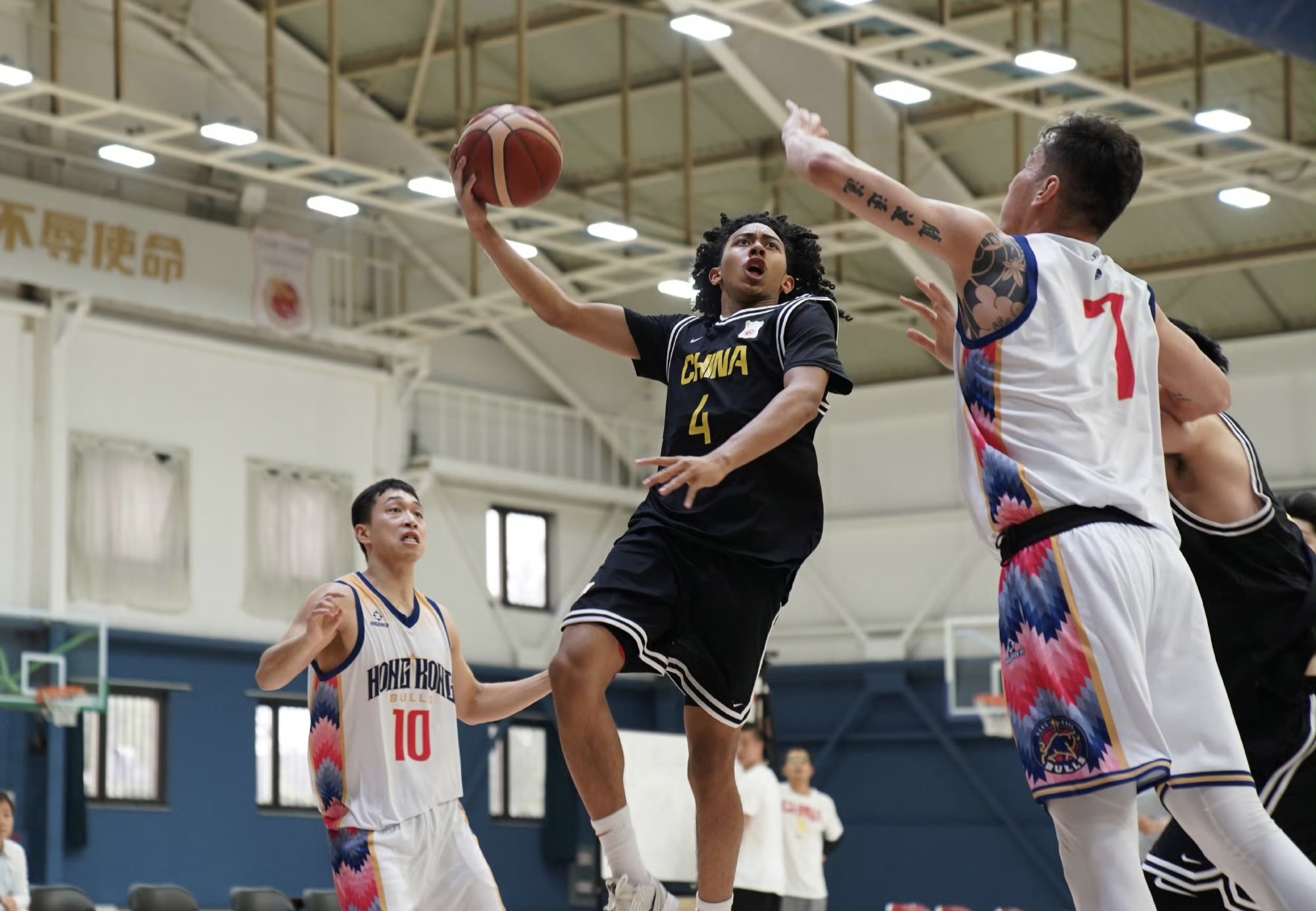 包含国际比赛日NBA总决赛焦点战，深圳男篮伤情更新，气氛紧张，心理建设被强调的词条