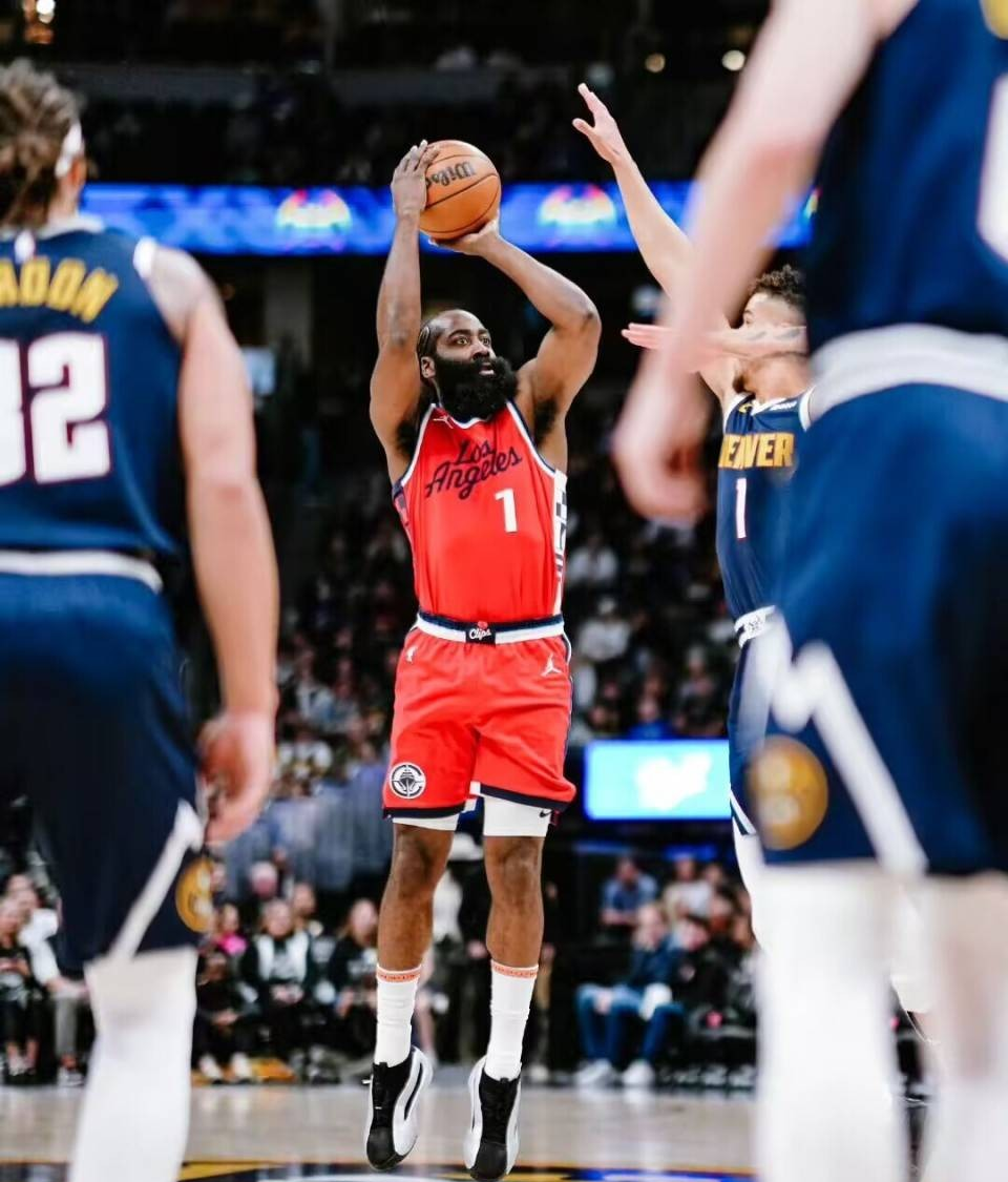 包含NBA季后赛倒计时,布鲁克林篮网关键时刻更衣室发声,细节引发关注,气氛紧张,资深球员宣示担当的词条 包含NBA季后赛倒计时,布鲁克林篮网关键时刻更衣室发声,细节引发关注,气氛紧张,资深球员宣示担当的词条