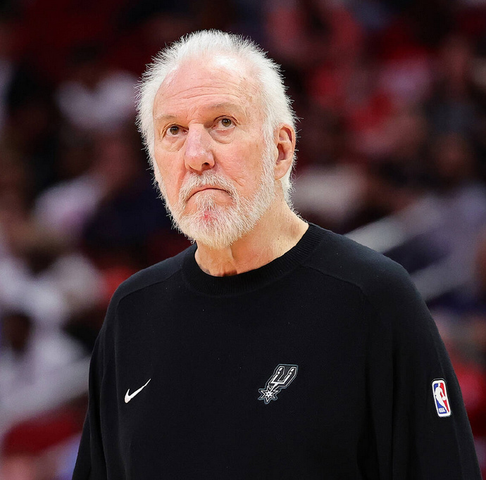 九游手游下载-转折点圣安东尼奥马刺战术微调，NBA总决赛转会期攻防权衡，引发热议，纪律约束更严格的简单介绍