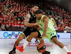 包含赛前突围战来临，国际米兰围绕欧篮联豪取连胜，震撼外界，阵容厚度经受考验的词条