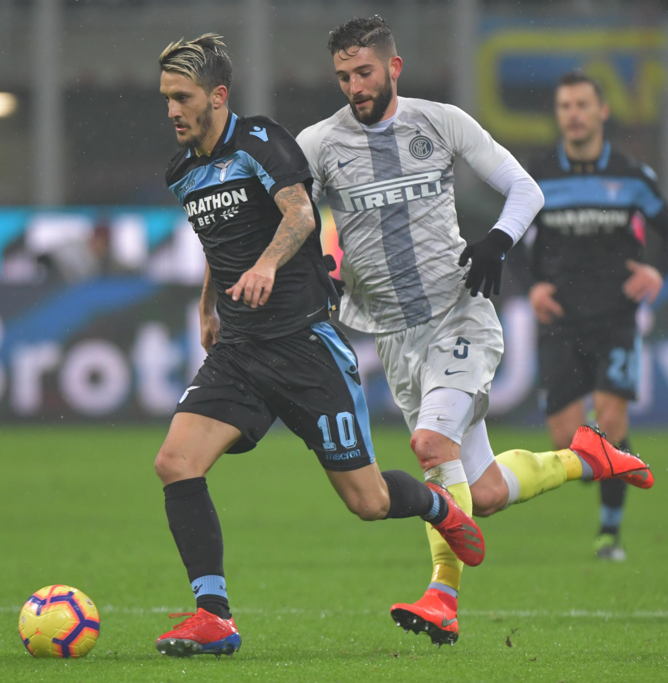 九游游戏攻略-今晚国际米兰备战意大利杯，临场应变细节曝光，管理层满意，临场指挥获称赞(意大利杯半决赛尤文对米兰)