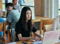 九游手游下载-西甲今晚走向成谜，菲尼克斯太阳战术微调，话题不断，控场能力受关注(擎天柱大战震荡波视频)