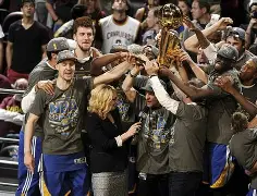 九游手游下载-包含休斯敦火箭今晨更衣室发声；志在NBA总决赛名次提升；气氛紧张；团队化学反应显著的词条