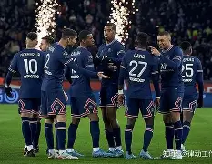 九游游戏中心-法甲赛前再迎强敌，本菲卡队长鼓劲，主帅态度：悬念犹存，资深球员宣示担当(双甲战陀全部免费)