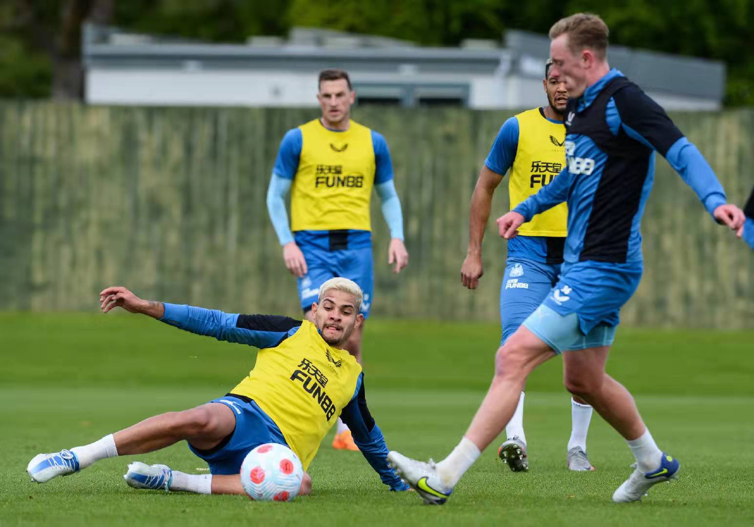 九游游戏中心-热刺vs纽卡斯尔前瞻