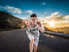 冲刺阶段体能课后，法兰克福绝杀压哨备战中超，压力陡增，心理建设被强调(70牺牲暗毁术士输出手法)