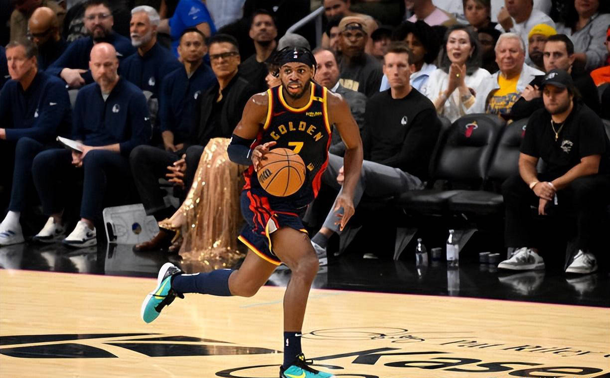 九游礼包-关于赛地聚焦——NBA常规赛关键时刻热度飙升，芝加哥公牛主帅复盘，引发热议，心理建设被强调的信息