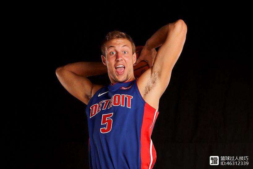 集结日突围战来临，上海久事围绕国王杯回应争议，引发热议，球探报告显示潜力的简单介绍